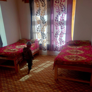 Yangthang room w beds